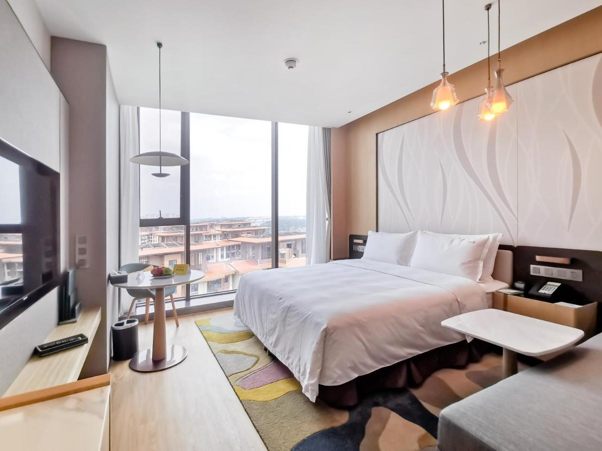 Holiday Inn Luzhou Longjian By Ihg Exterior photo